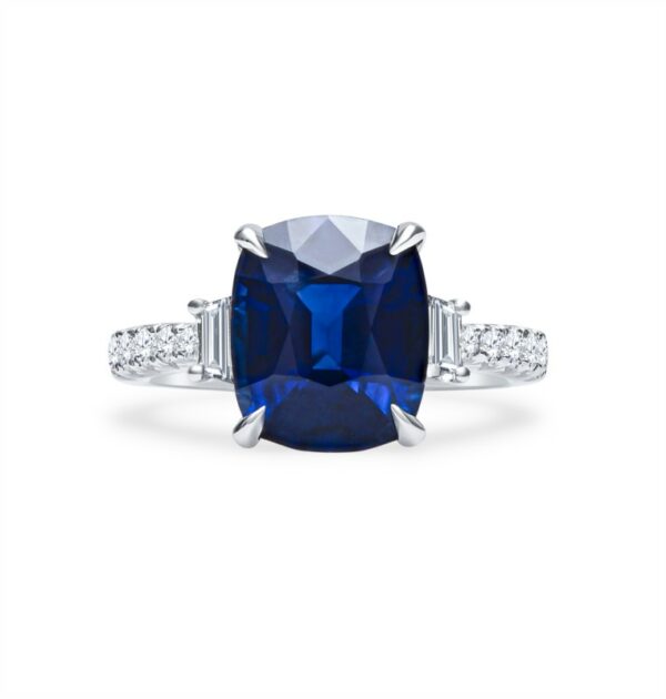 a blue sapphire and diamond ring